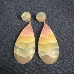 pastel layered drop angle earrings