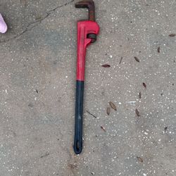 Heavy Duty Pipe Wrench