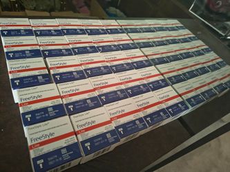 FreeStyle Lite Blood Glucose Test Strips Lot