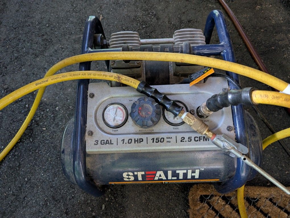 Stealth 3 Gallon Air Compressor