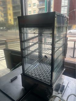 Warmer display for pizza, bread, pastries,