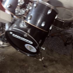Ludwig Drum Set 