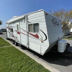 2007 Attitude By Eclipse 24ft toy Hauler, Travel Trailer