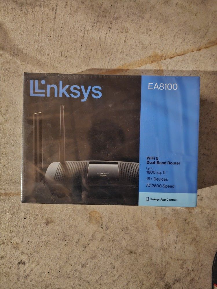 Linksys EA8100