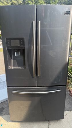 Samsung fridge $549