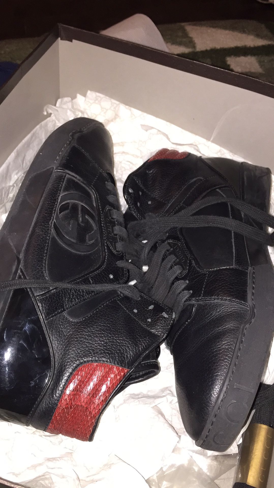 Gucci Sneakers