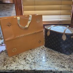 Louis Vuitton Purse 