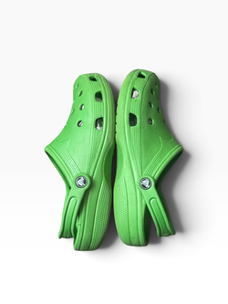 Women’s Green Croc Size 10