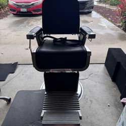 Salon/Barber Chair