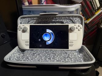 Limited Edition Steam Deck OLED (White)
