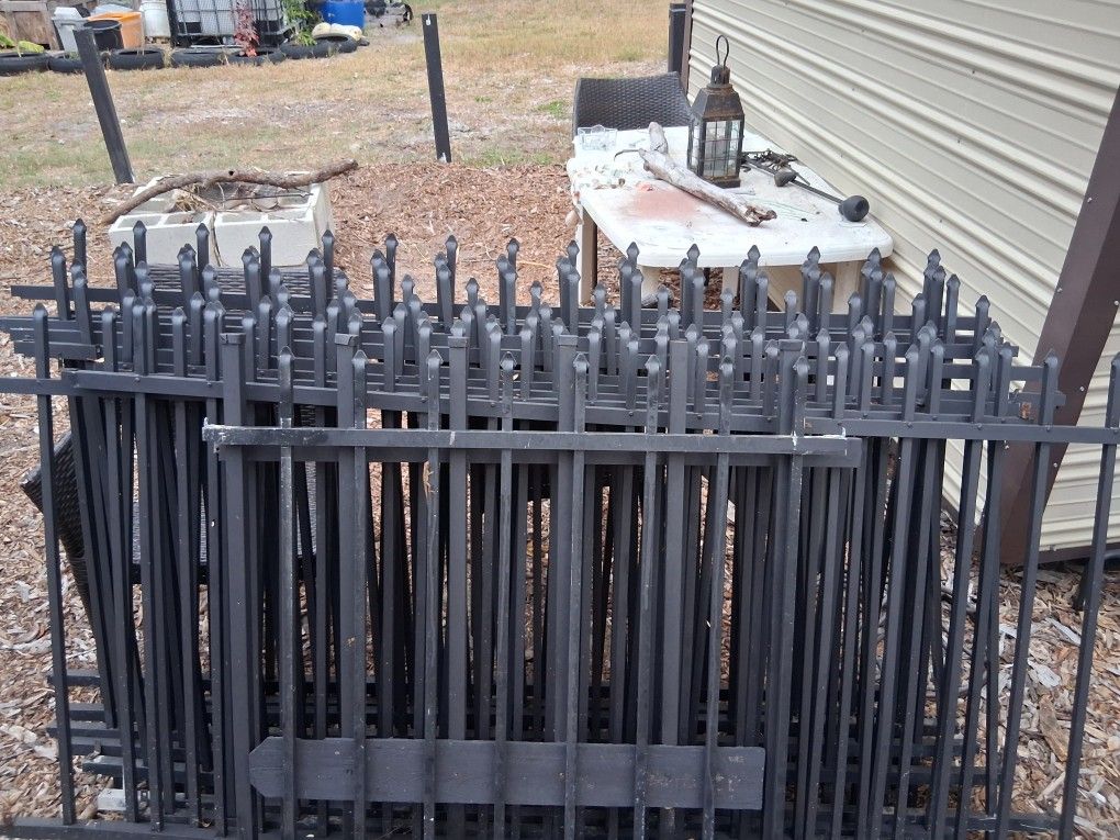 Mild Steel Fencing 