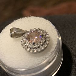 Sterling Silver Graduated Pendant W Genuine Diamond Accents, Pink Lab Diamond Center 