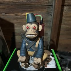 	Call of Duty: Monkey Bomb Cable Guys Original Controller and Phone Holder