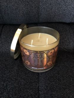 Bath & Body Works ~ Merry Cookie 3-Wick Candle 🍪
