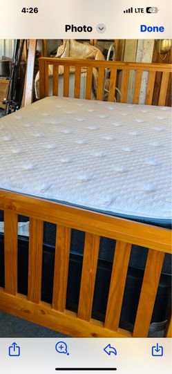 Solid wood double bed