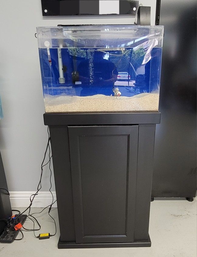 SeaClear 20 Gallon Acrylic Fish Tank