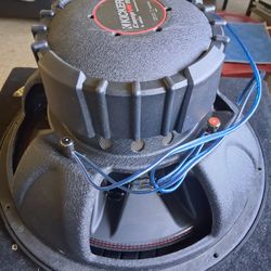 15" Kicker Works Good Like New