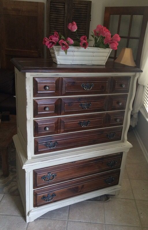 YOUNG HINKLE CHEST ON CHEST OF DRAWERS/ DRESSER 5 drawers for Sale in