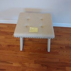 Linen 18" Vanity Stool EUC 