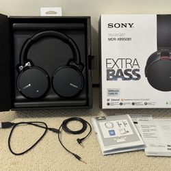 (Like New) Sony XB950B1 Extra Bass Wireless Headphones, Black