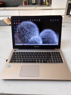 Asus laptop i5-7200 2.5GHz 8GB / 250GB SSD
