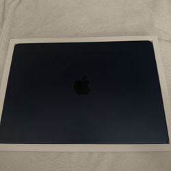 15-inch MacBook Air with M2 chip - Midnight