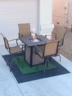Patio Set Fire Pit And 4 Rocking Chairs