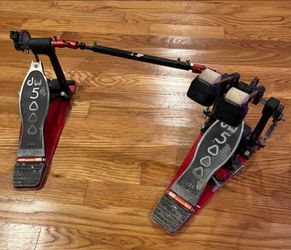 Used DW 5000 double pedal