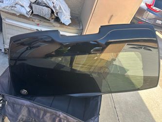 Rear hatch window