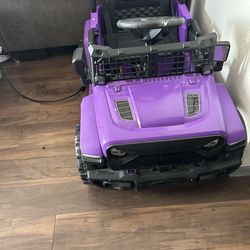 Kids Purple Ride-On Jeep / Power Wheels