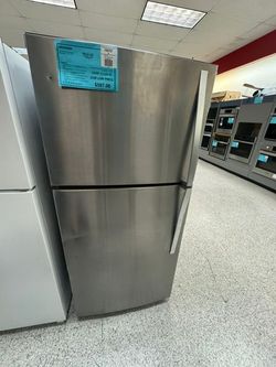 Whirlpool Stainless Steel Top-Freezer Refrigerator