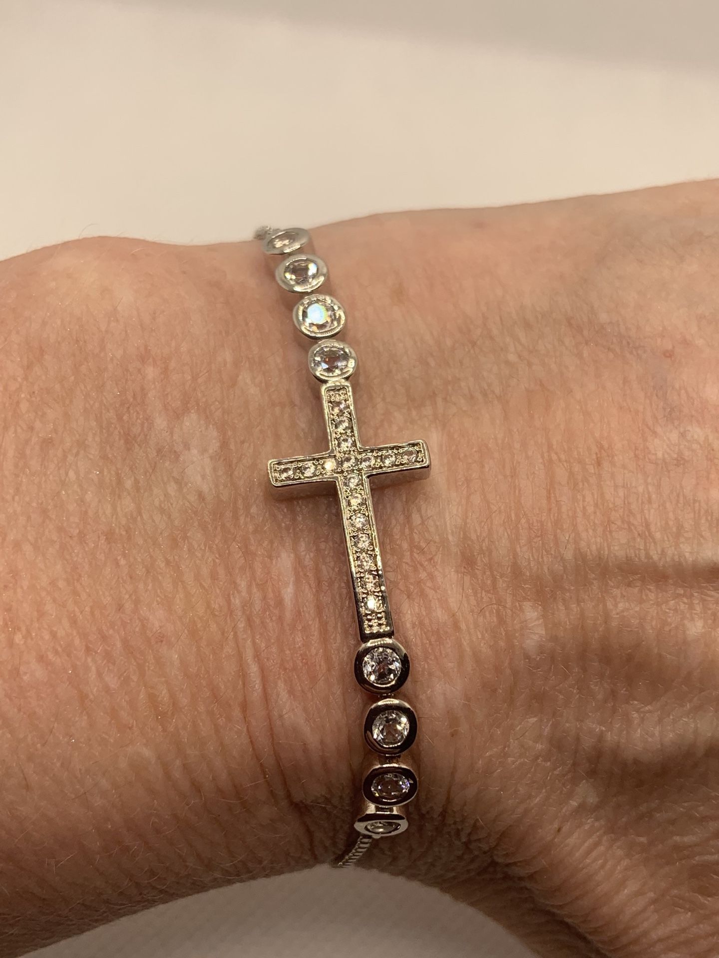 TOPAZ CROSS ADJUSTABLE BRACELET