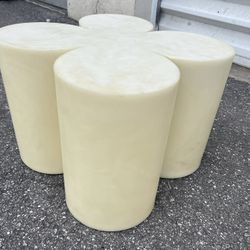 Vtg Karl Springer Style Resin Faux Alabaster Clover Shaped Coffee Accent Table! Weighs 53lbs 24in Corner to Corner  20in Side to Side 15in Tall