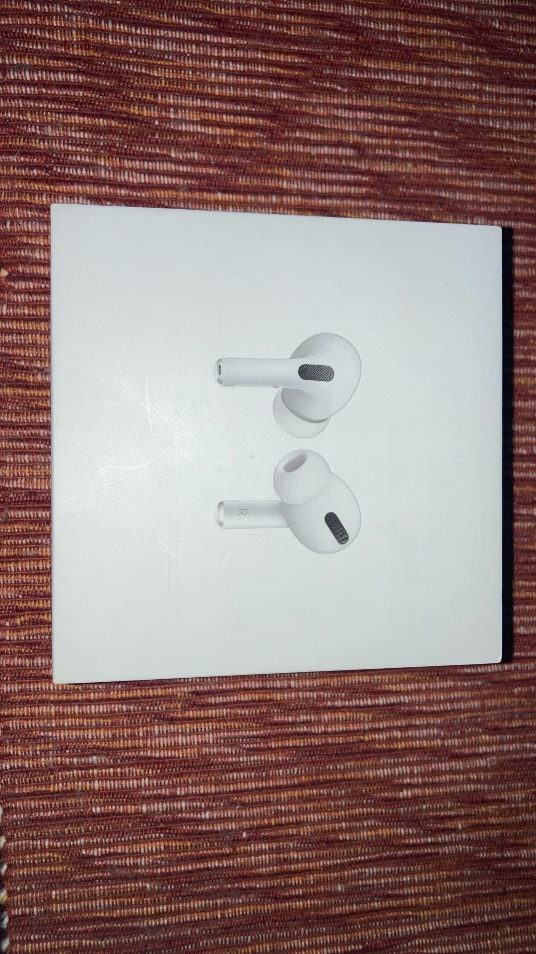 Airpods Pro with wireless charging case
