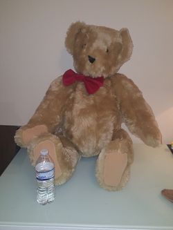 3 ft Vermont teddy bear with bow