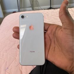 iPhone 8