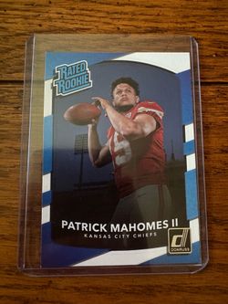 Panini 2017 Donruss Patrick Mahomes Rated Rookie Base-Beautiful Card for Grading