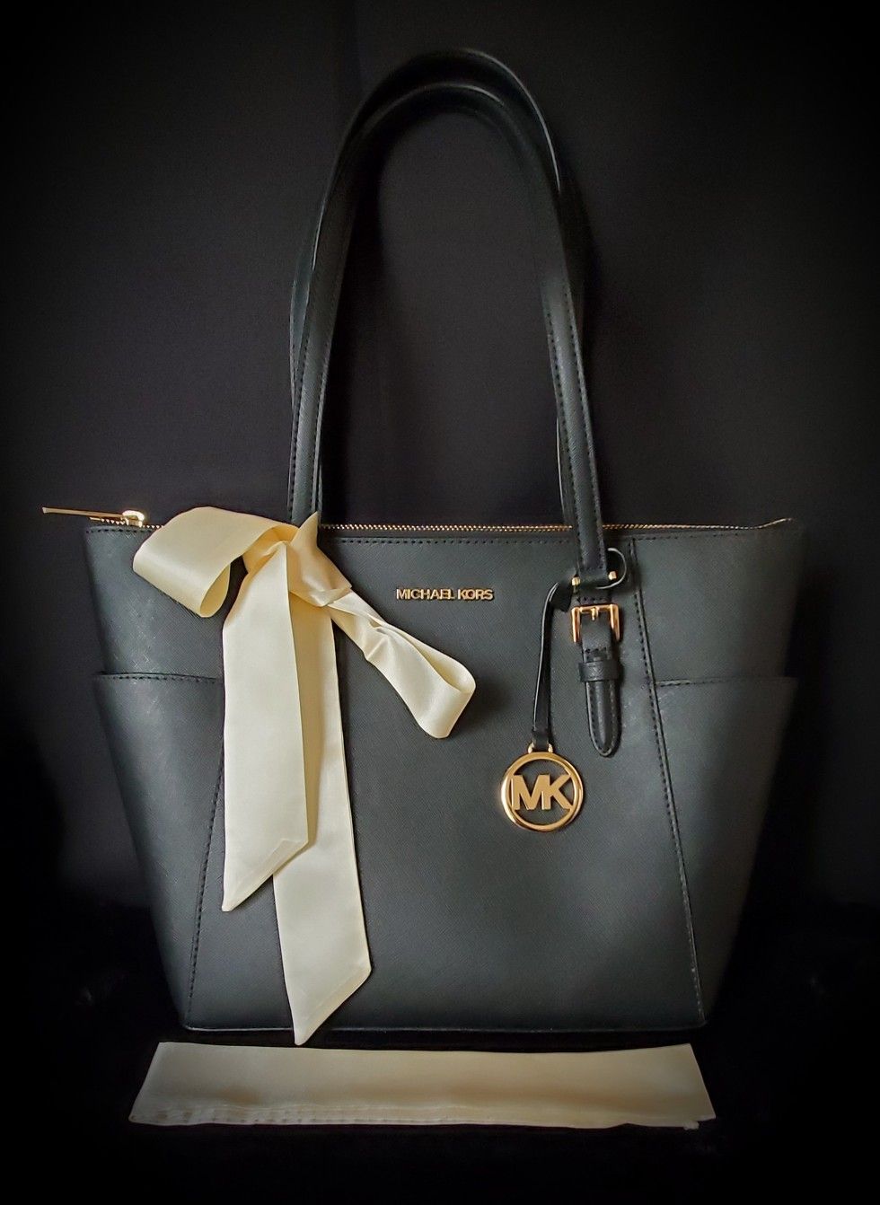 Beige Handbag Scarf Set