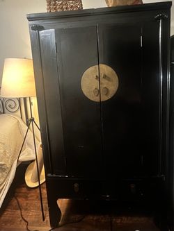 Armoire