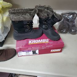 Women's Khombu Boots