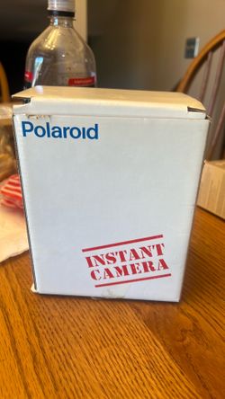 Polaroid spirit 600 camera