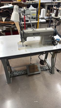 Industrial sewing machine