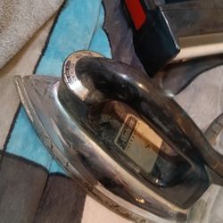 Vintage Dry Iron