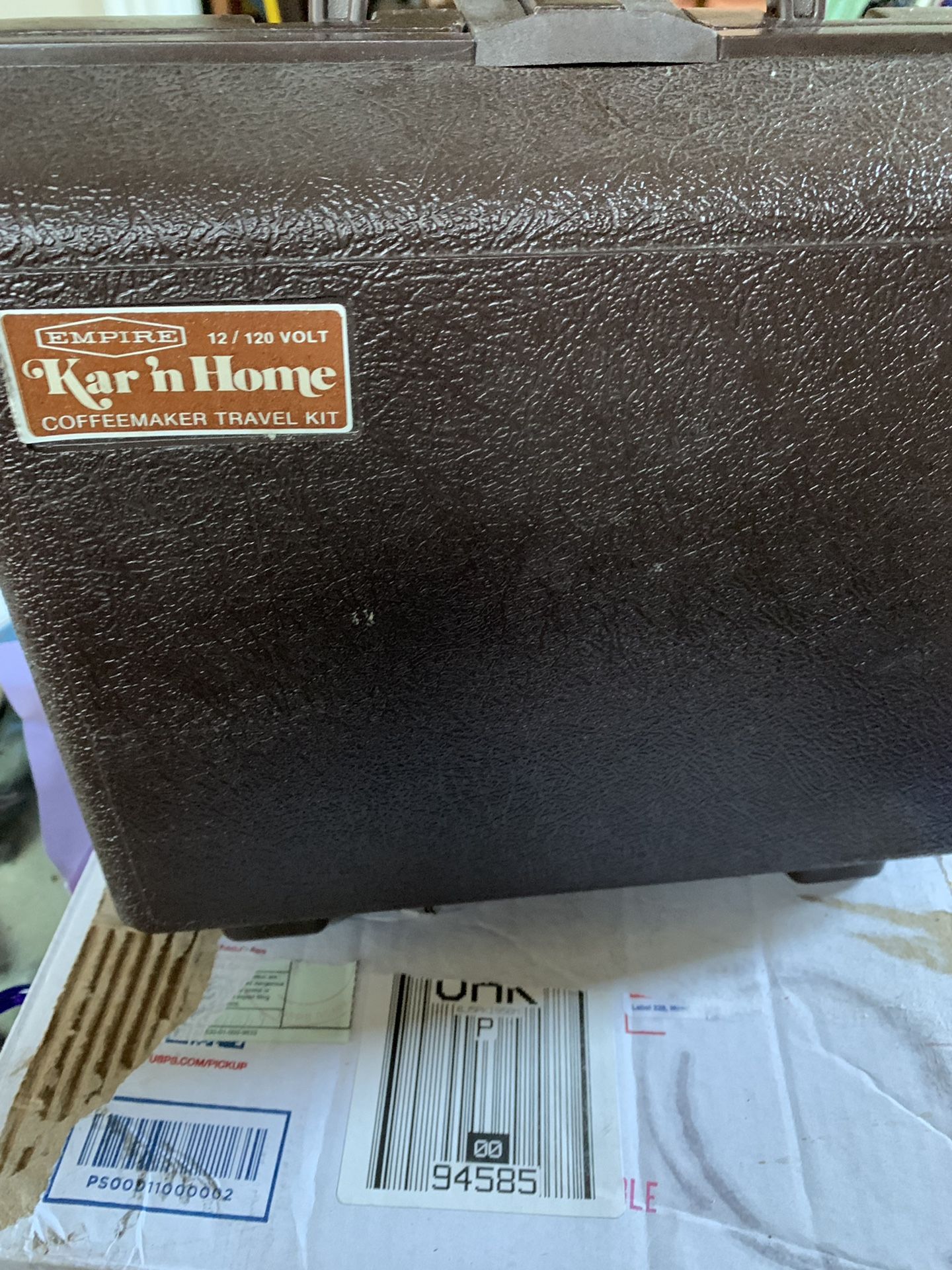 Vtg Kar n Home Coffee Travel kit House or car plug