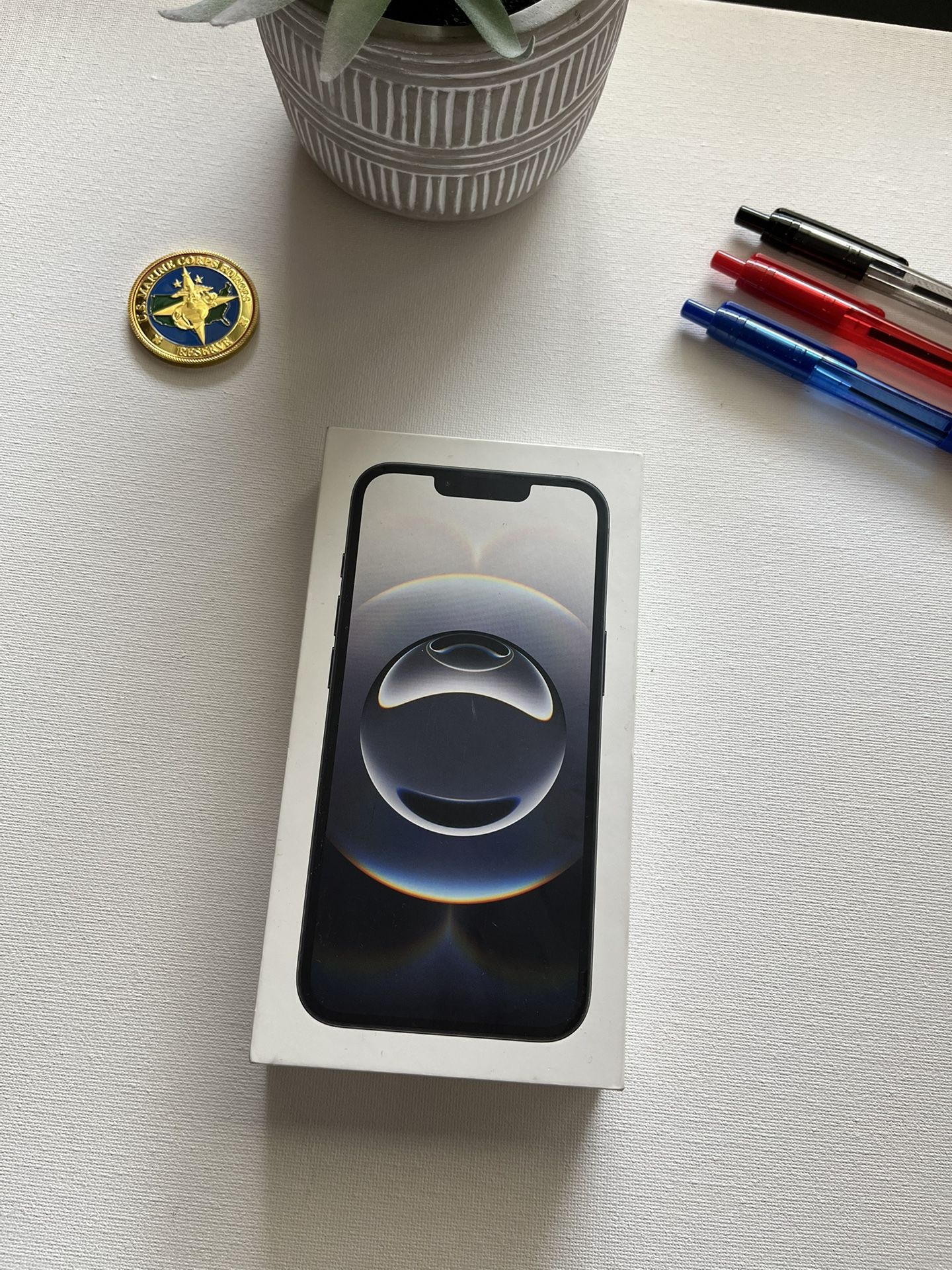 iPhone 16e Cricket 128gb