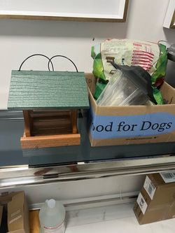 Birdhouse and food