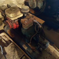 Emglo Gas Air Compressor, Dual Tank