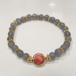 Natural Gray Moonstone With Red Crystal Stretch Bracelet 