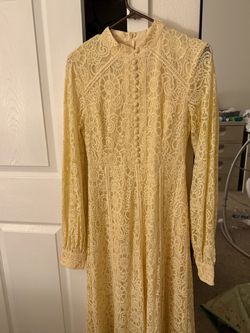 Embroidered Floral Lace size S