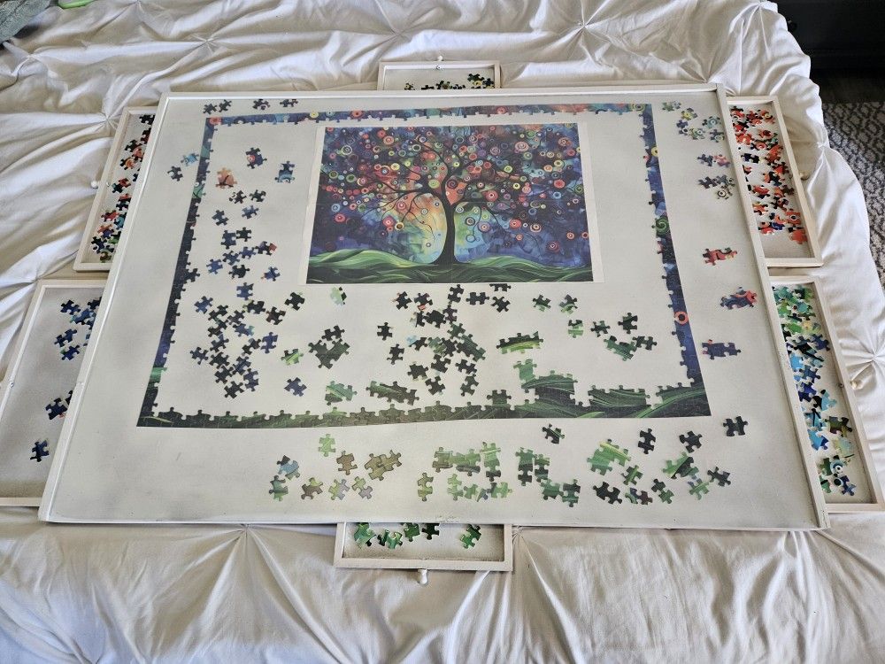 Puzzle Board 35"x26"